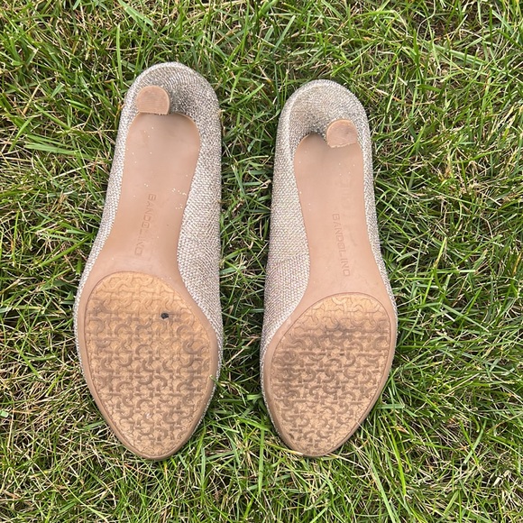 BANDOLINO. B*flexible silver kitten heel - Picture 2 of 4